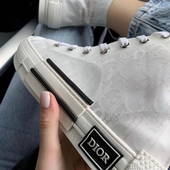 Dior b23 oblique high top sneakers - Picture 6 of 8